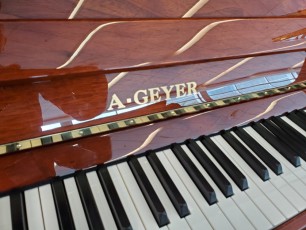 NAMM 2023 A.Geyer Upright Piano